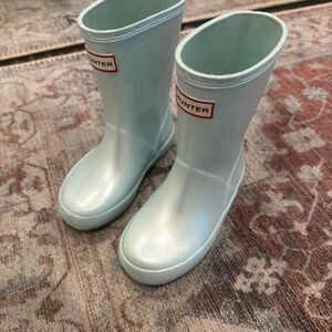 Hunter Kids Boots in Light Blue size 8